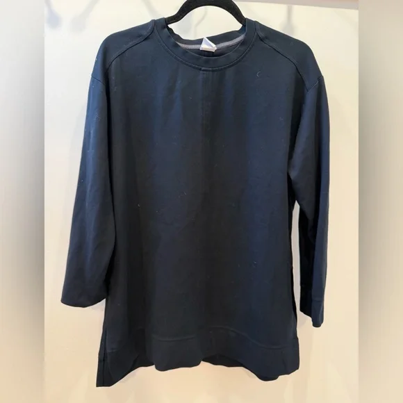 LOLE Women’s Pullover Crewneck - Picture 2 of 5